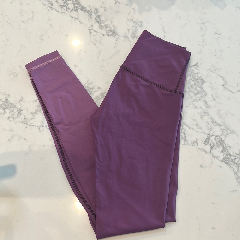 Like New Lulu Lemon Ombré Purple Legging